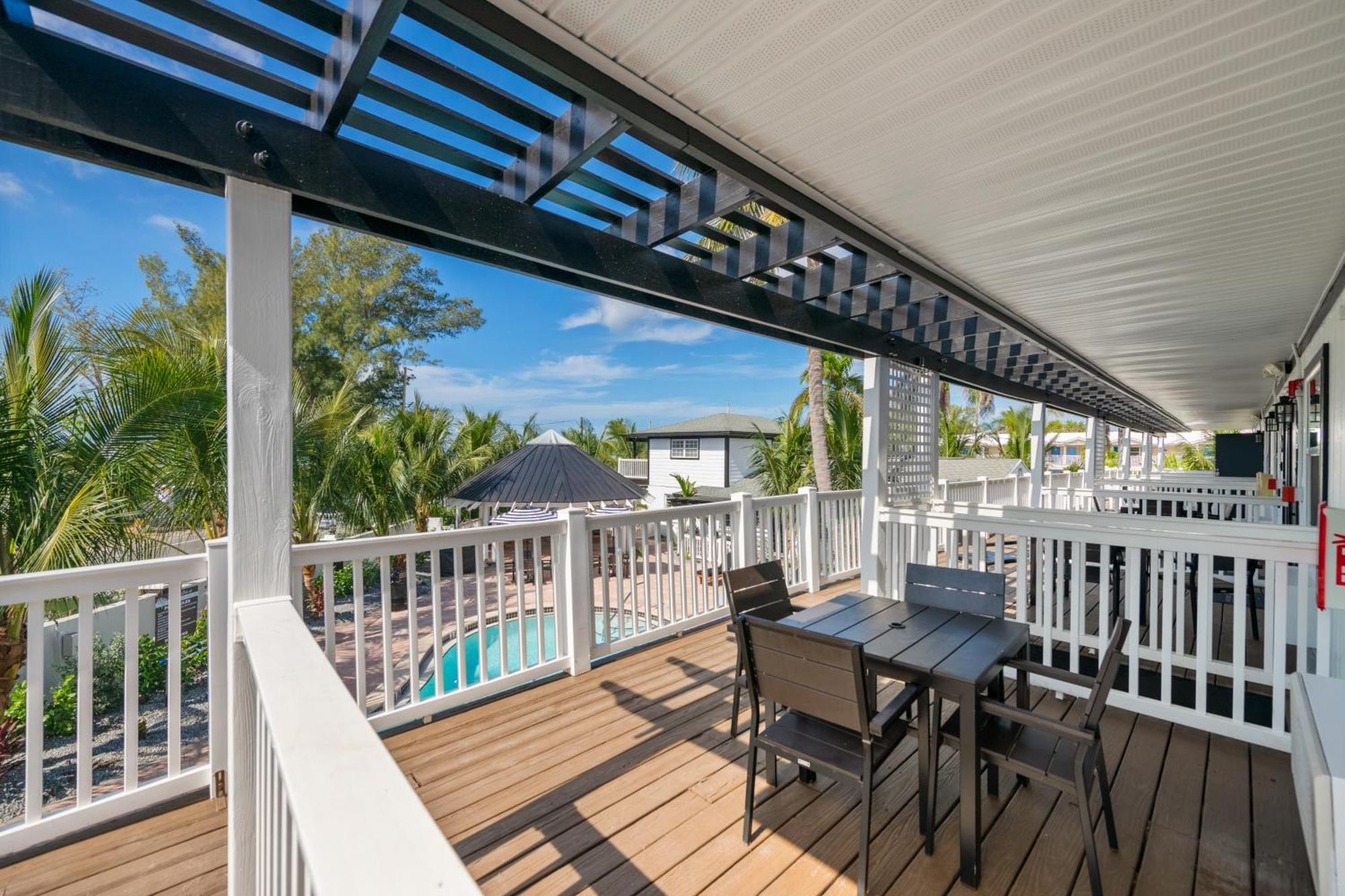 Tropic Isle At Anna Maria Island Inn Bradenton Beach Eksteriør bilde
